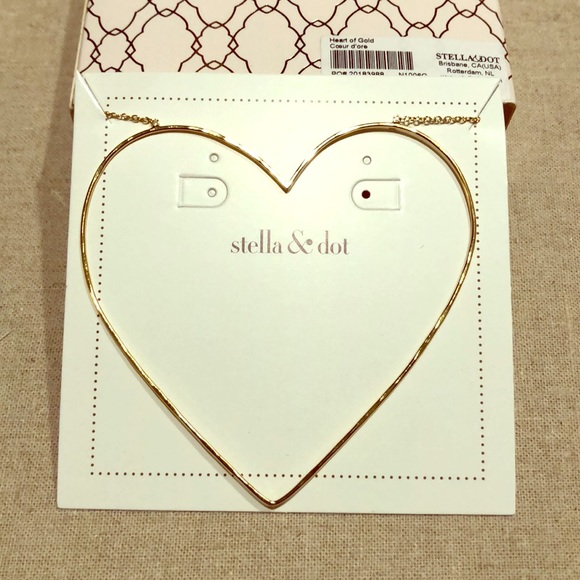 33 Stella Dot Heart Of Gold Necklace 